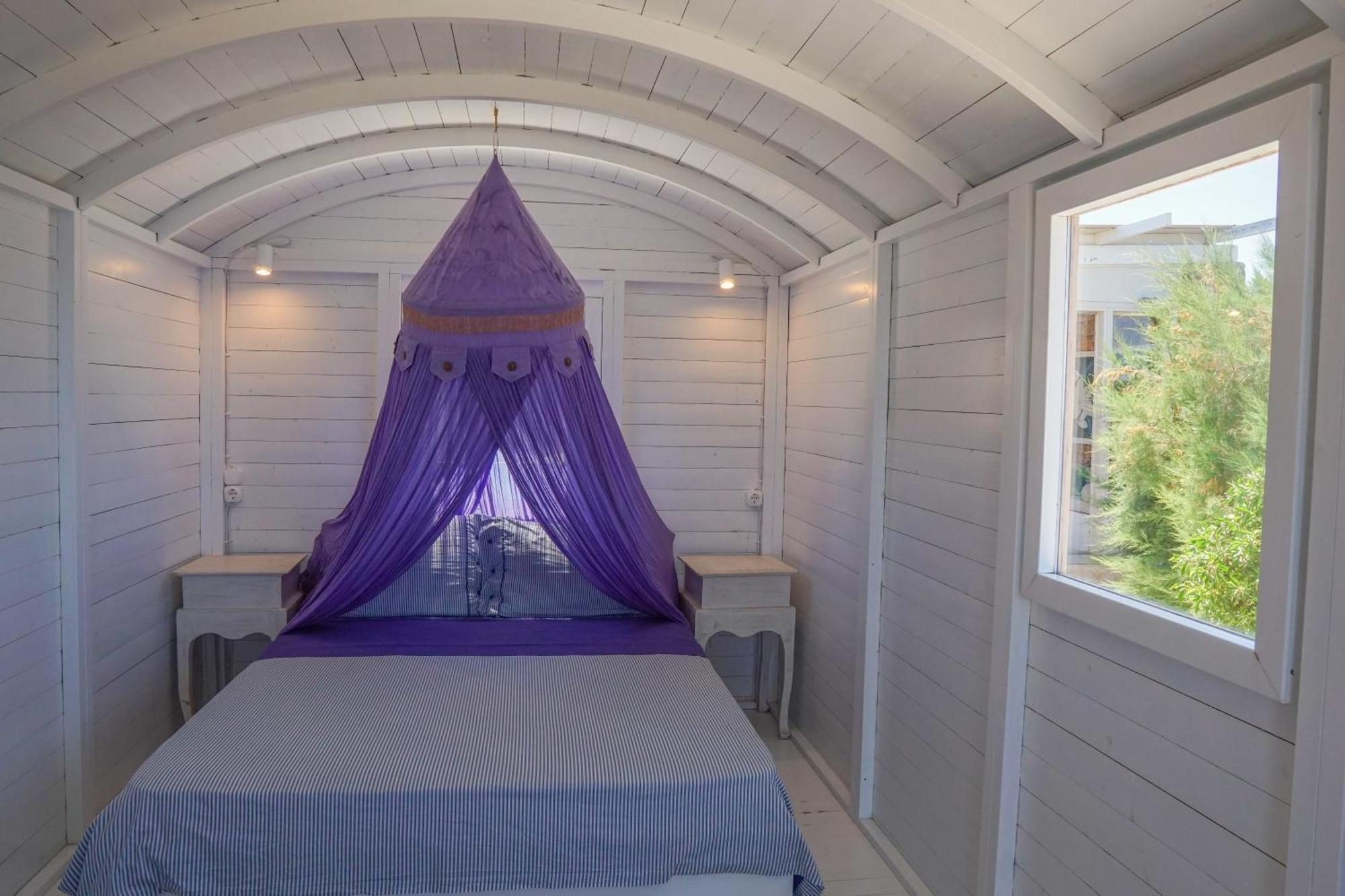 Villa Zen Dans Le Bleu Ермополи Екстериор снимка