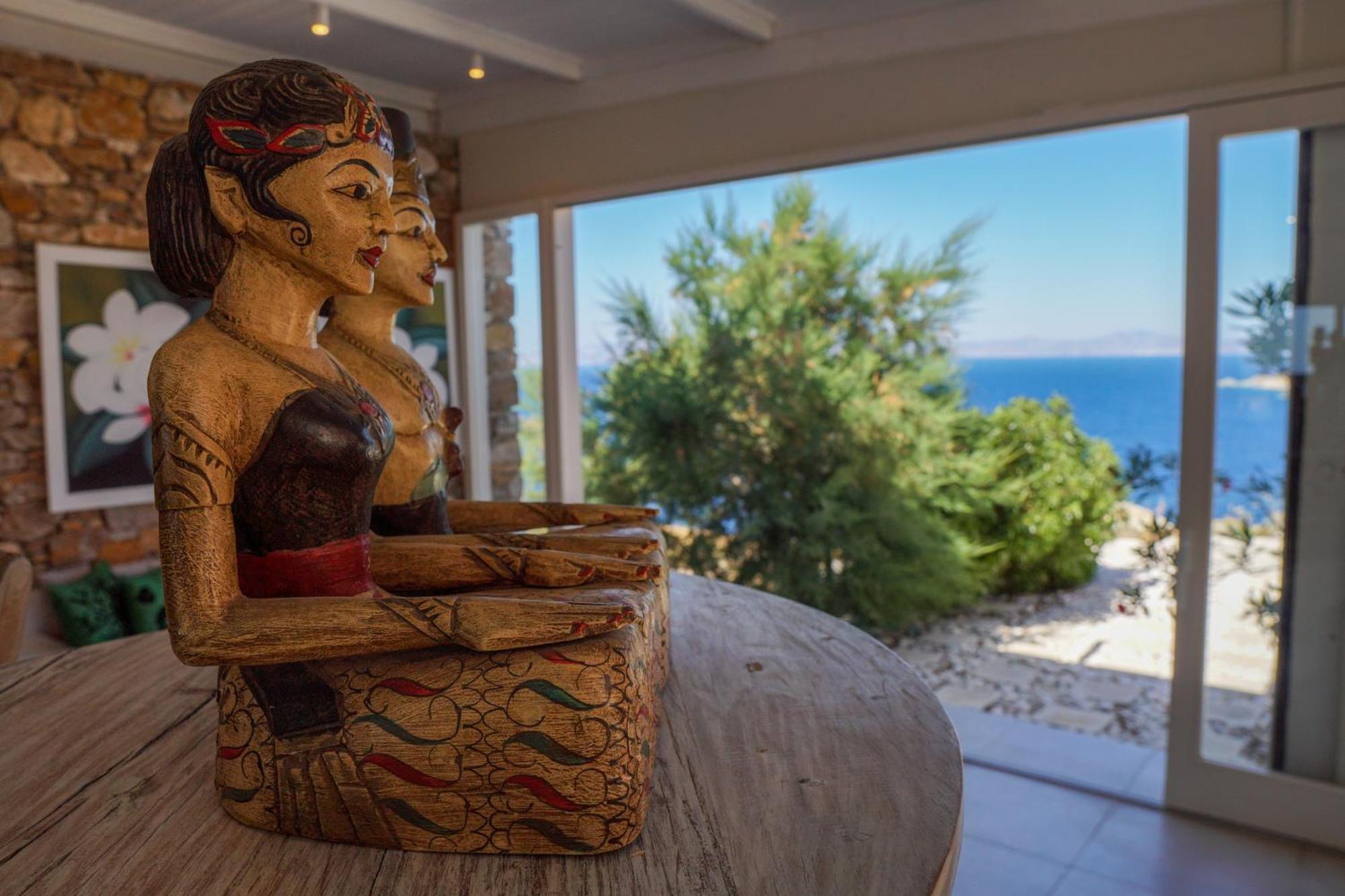 Villa Zen Dans Le Bleu Ермополи Екстериор снимка