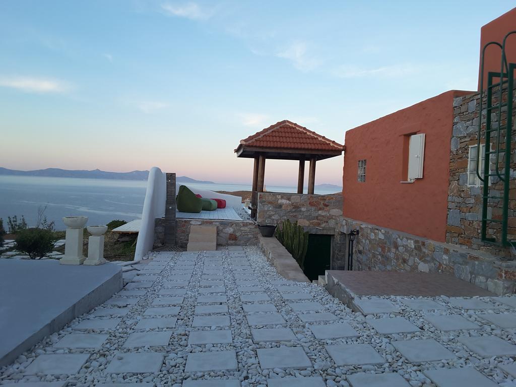 Villa Zen Dans Le Bleu Ермополи Екстериор снимка