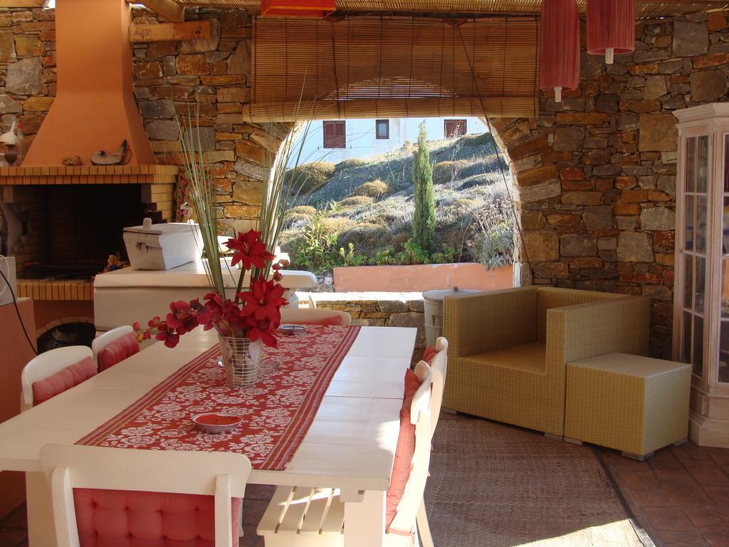 Villa Zen Dans Le Bleu Ермополи Екстериор снимка